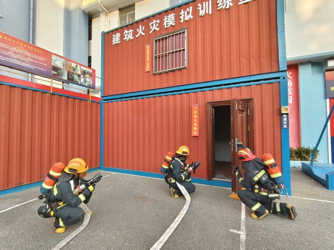 熊猫体育平台-蓄势待发，重要比赛前各队备战热火朝天的简单介绍