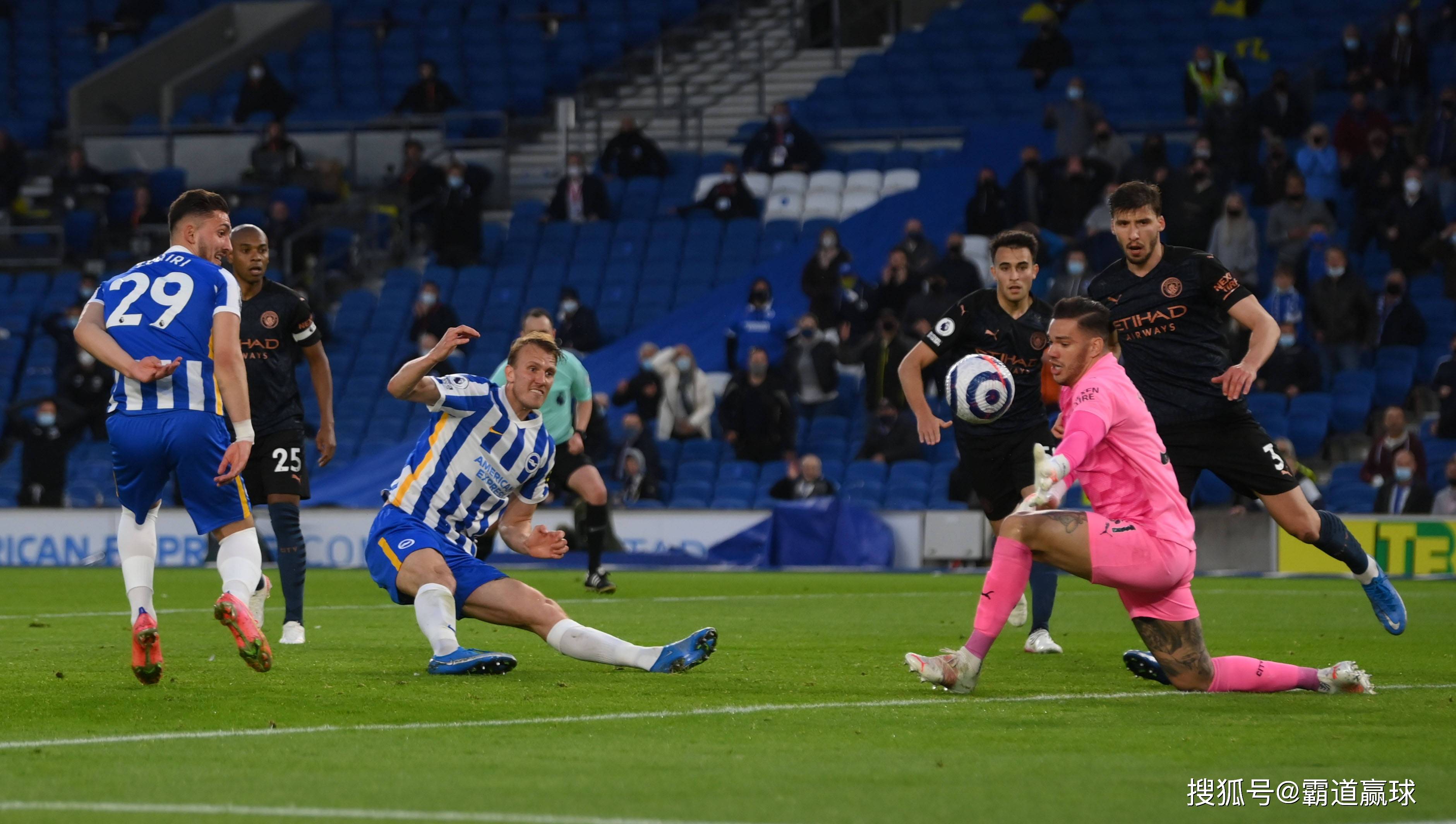 布莱顿战平西汉姆，保持不败