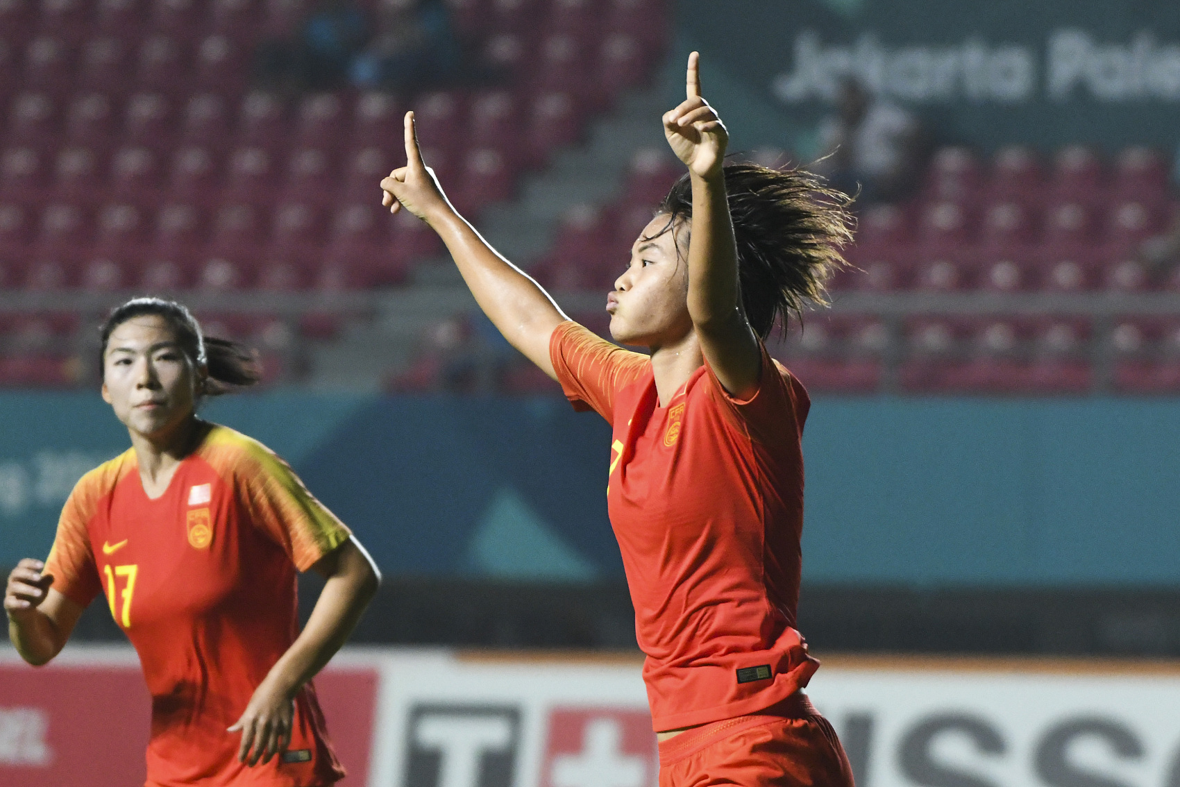 亚洲女足锦标赛中，中国队一路高歌猛进