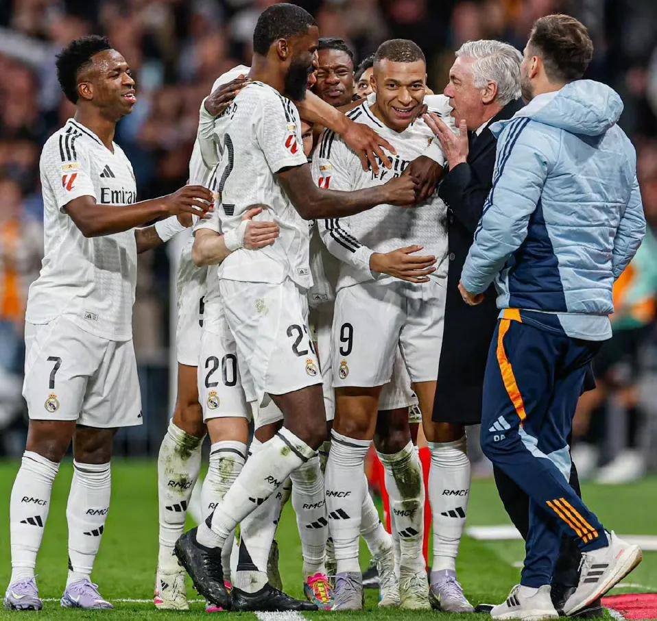 熊猫直播平台-包含欧洲联赛胜负悬念，看谁能笑到最后的词条