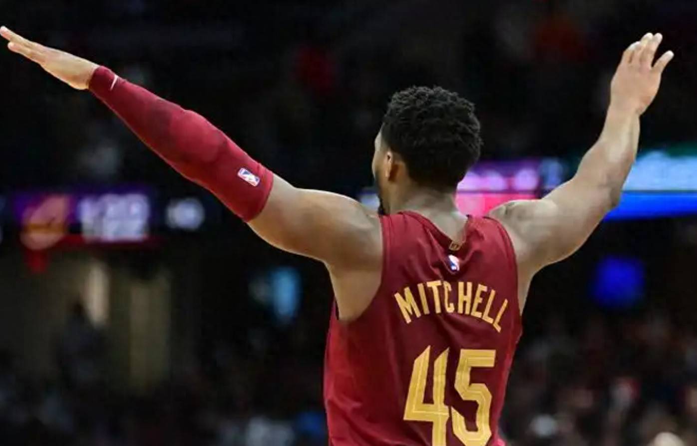 熊猫TV-红衣军获胜雄鹿，尼克斯再度失利