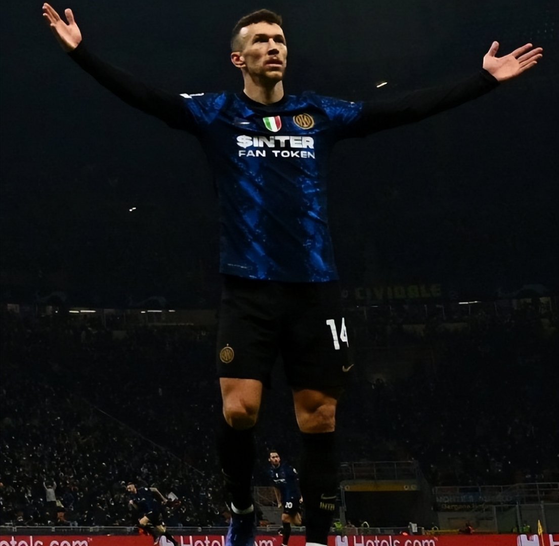 塞维利亚球队诚意拼搏,球迷心中英雄 塞维利亚球队诚意拼搏,球迷心中英雄