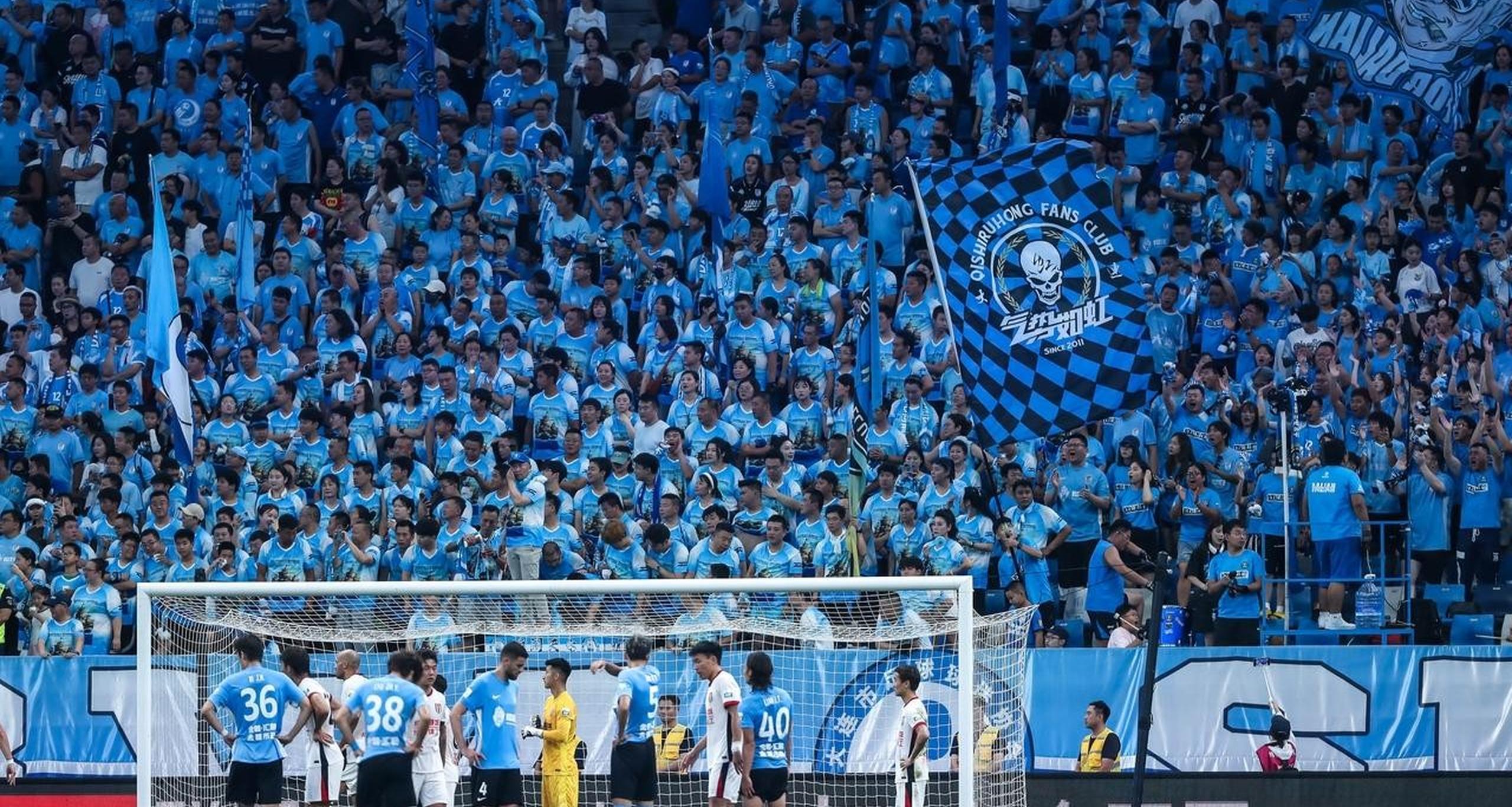 熊猫直播-建业不敌上港，中超保级形势日趋严峻