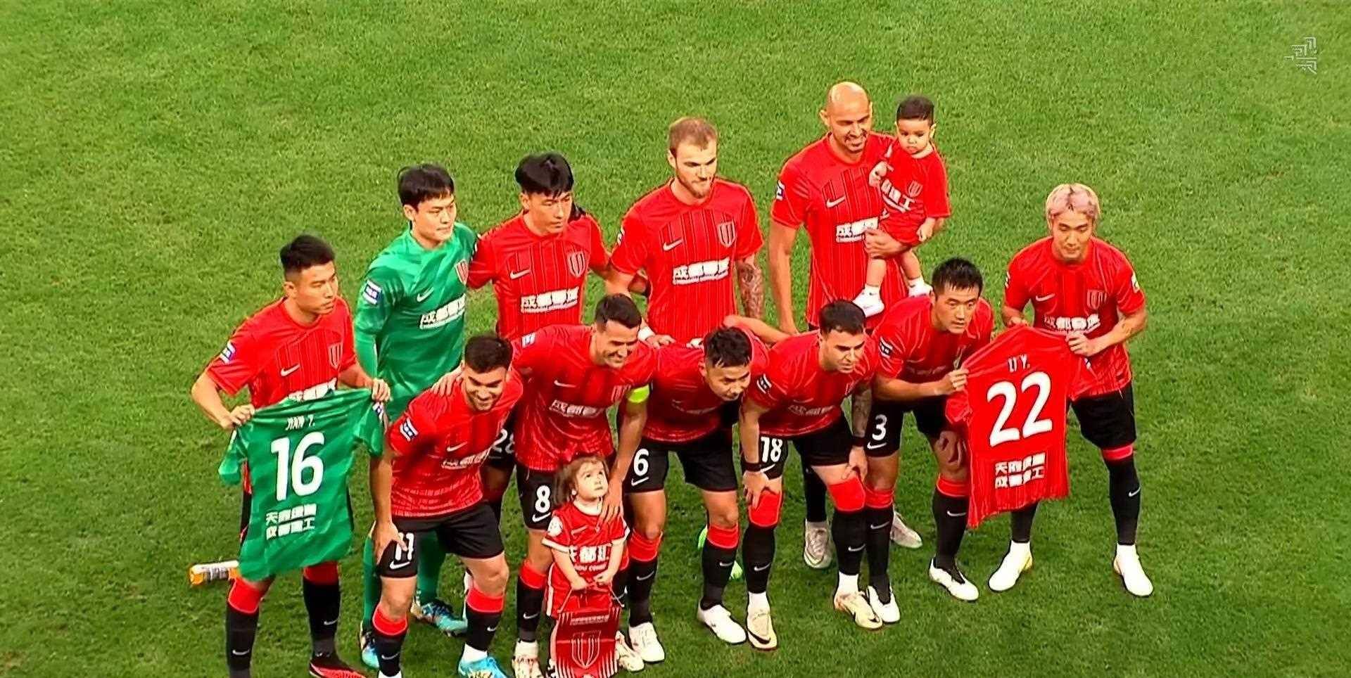 建业不敌上港，中超保级形势日趋严峻