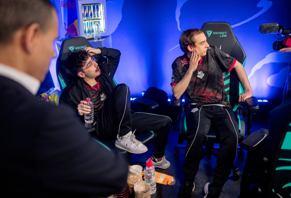 TL翻盘KT，Hanssama关键团战开团秒人峡谷大战四强赛，技惊四座的简单介绍