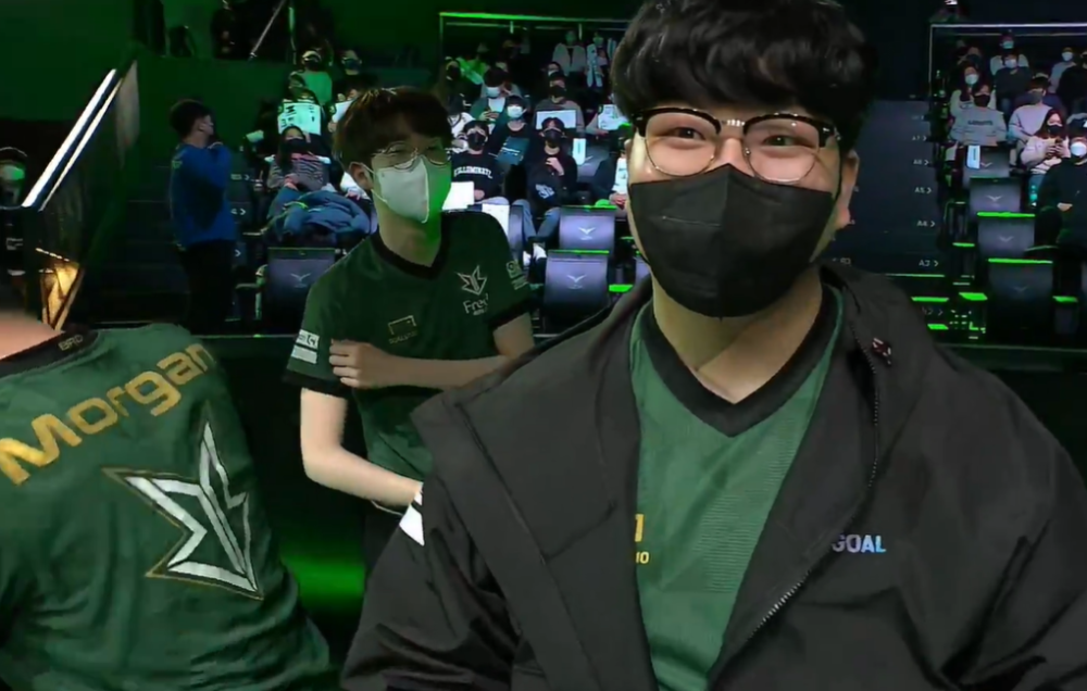 熊猫直播APP-关于T1翻盘BRO，Hanssama极限生还后反打峡谷大战半决赛，技惊四座的信息