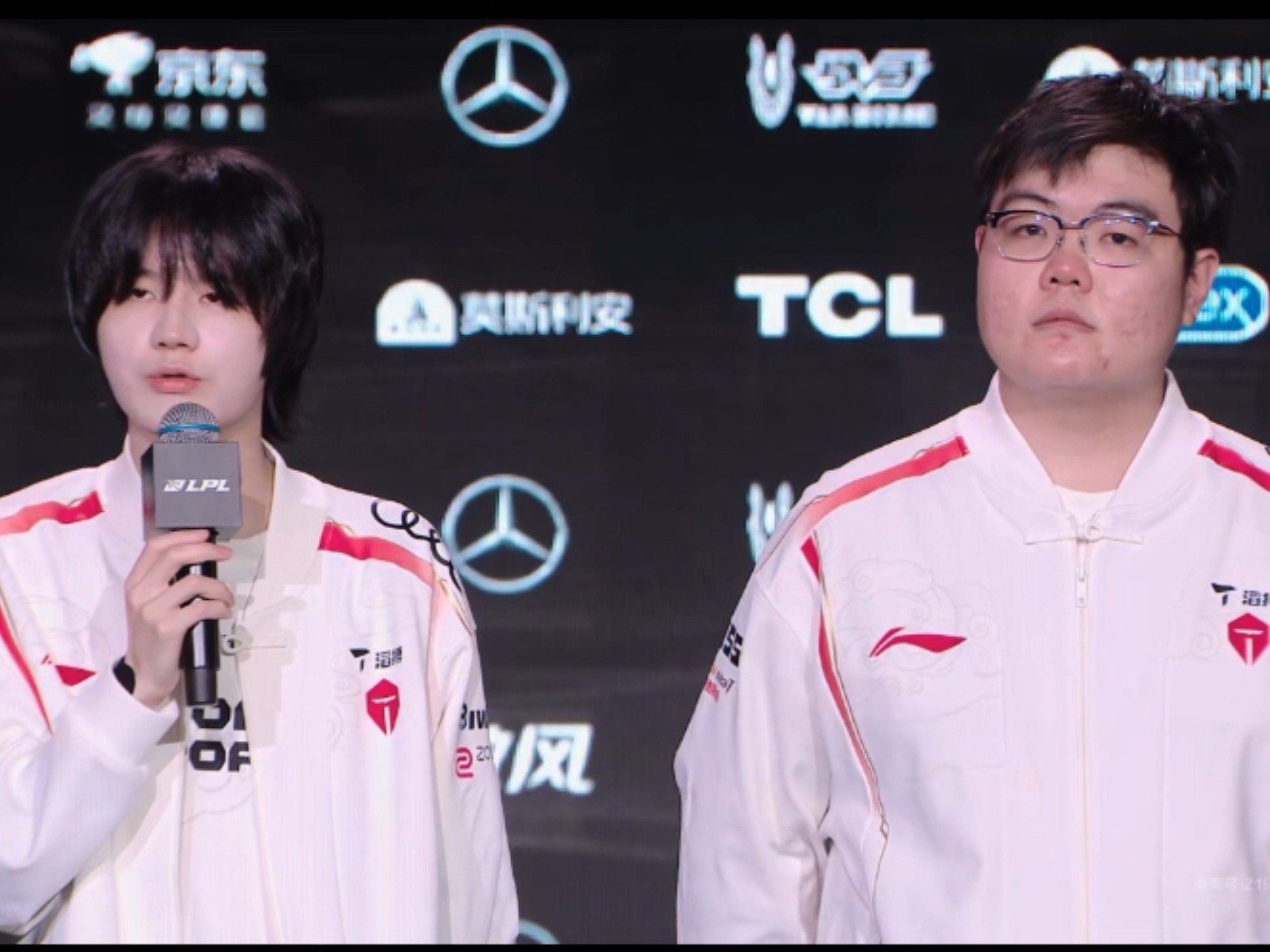 熊猫直播平台-包含BRO鏖战TES，369线上压制力十足强强对话入围赛，强势挺进下一轮的词条