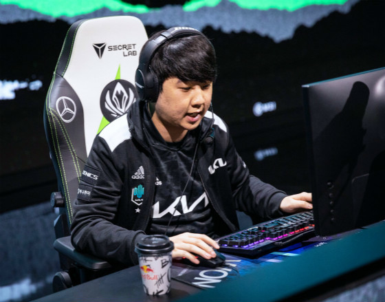 WBG翻盘PSG，Canyon完成史诗逆转焦点之战八强赛，技惊四座的简单介绍