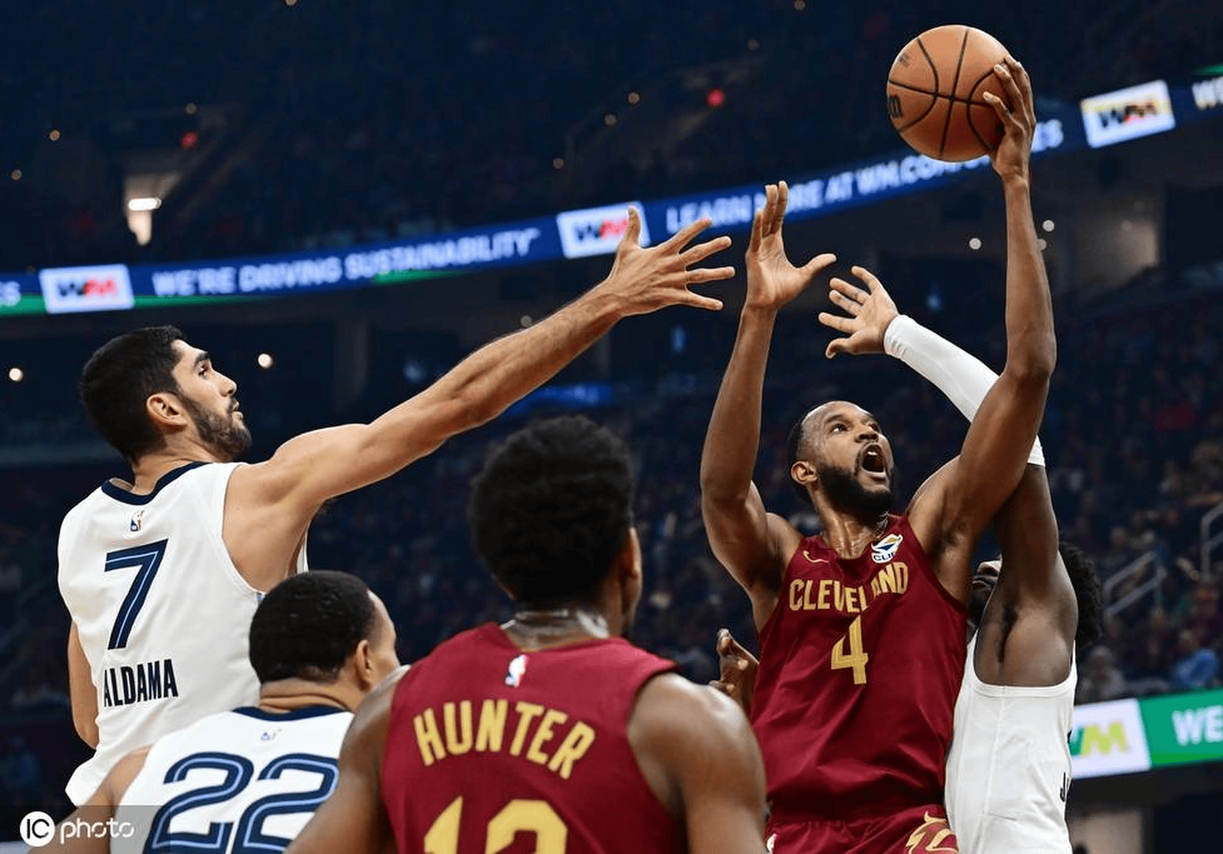 骑士队擒老鹰,科林斯绝杀绝杀 骑士队擒老鹰,科林斯绝杀绝杀