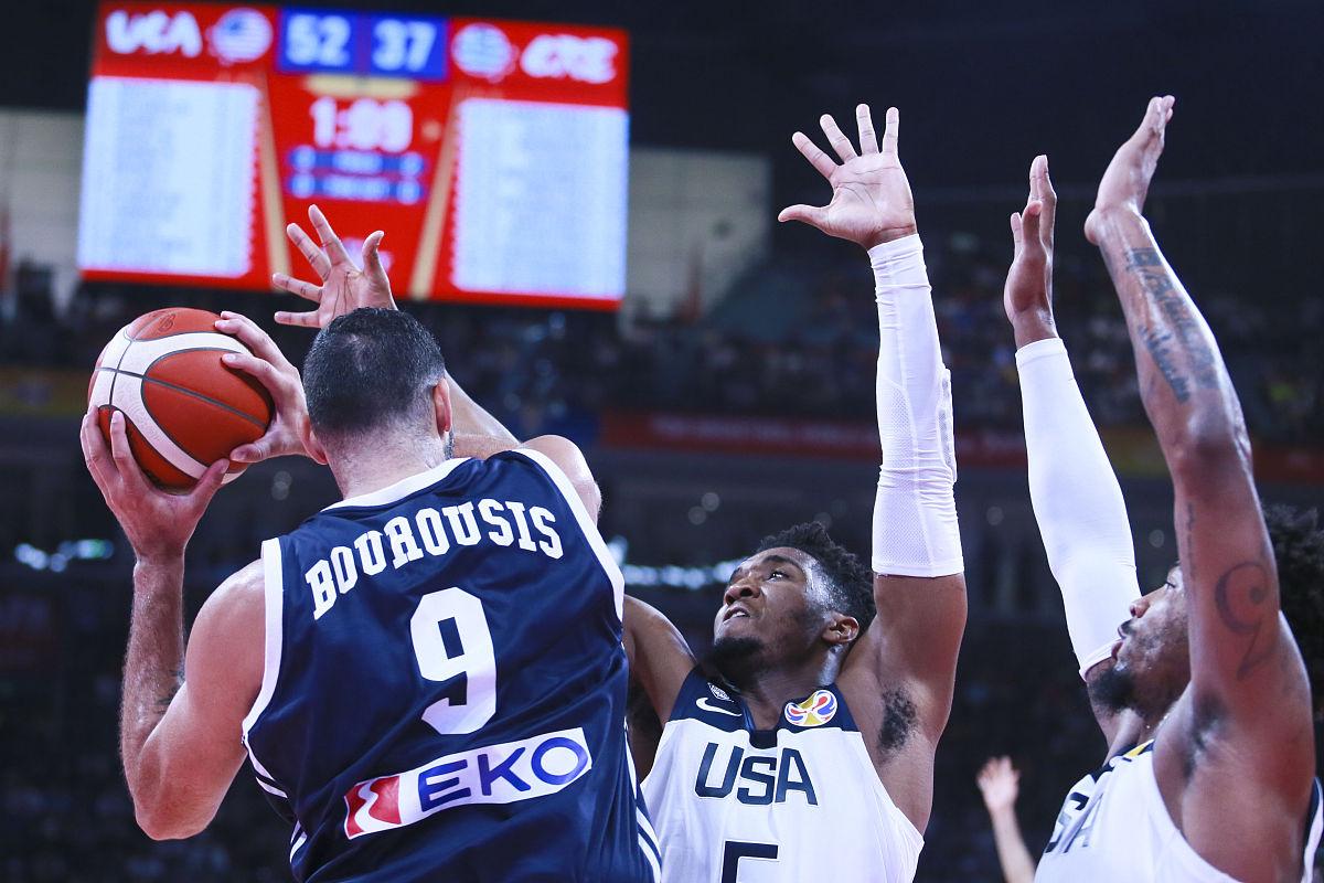 熊猫体育app-西部强队交手，快船力克掘金