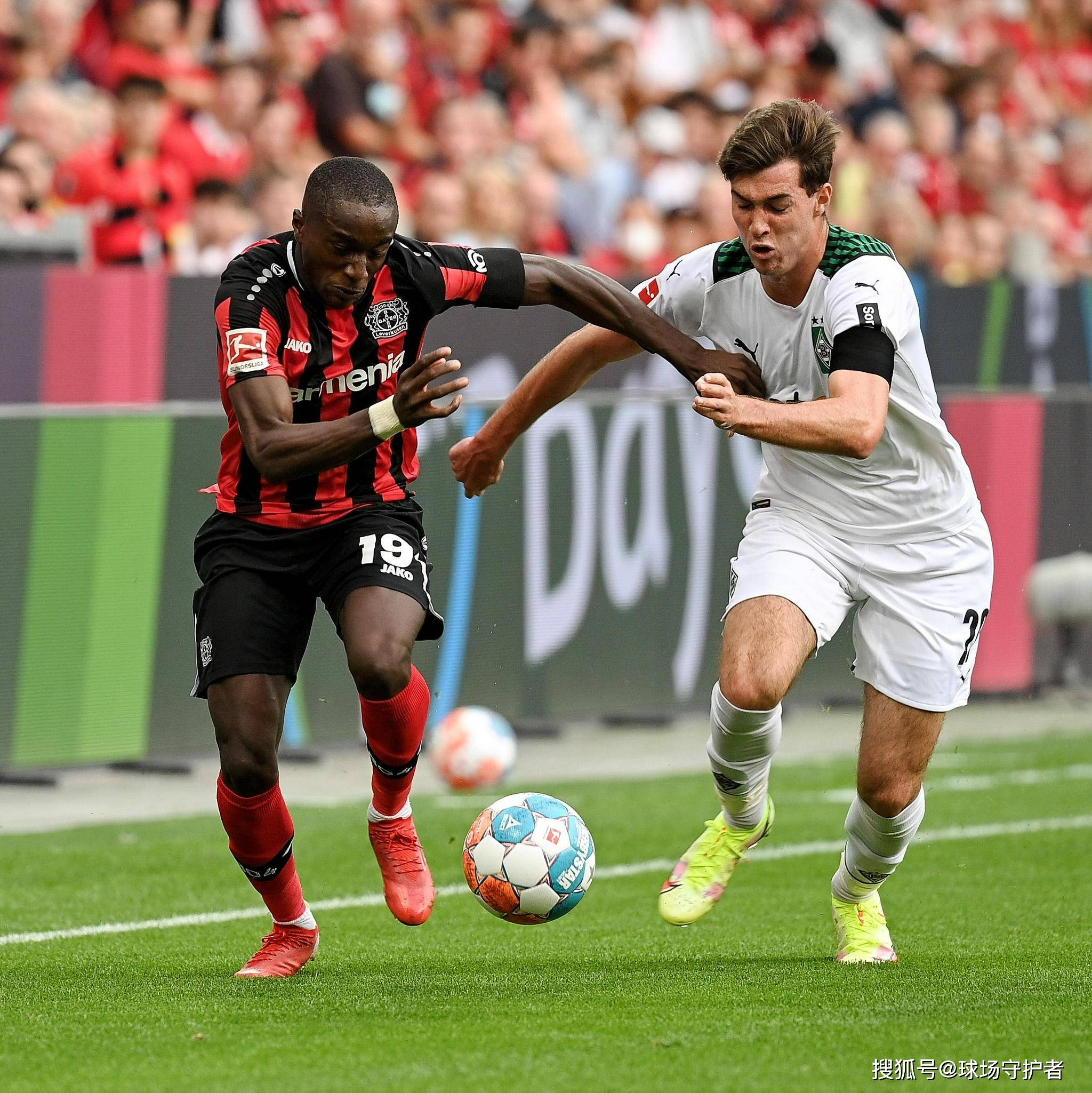 沃尔夫斯堡球员士气高涨，全队备战欧冠的简单介绍