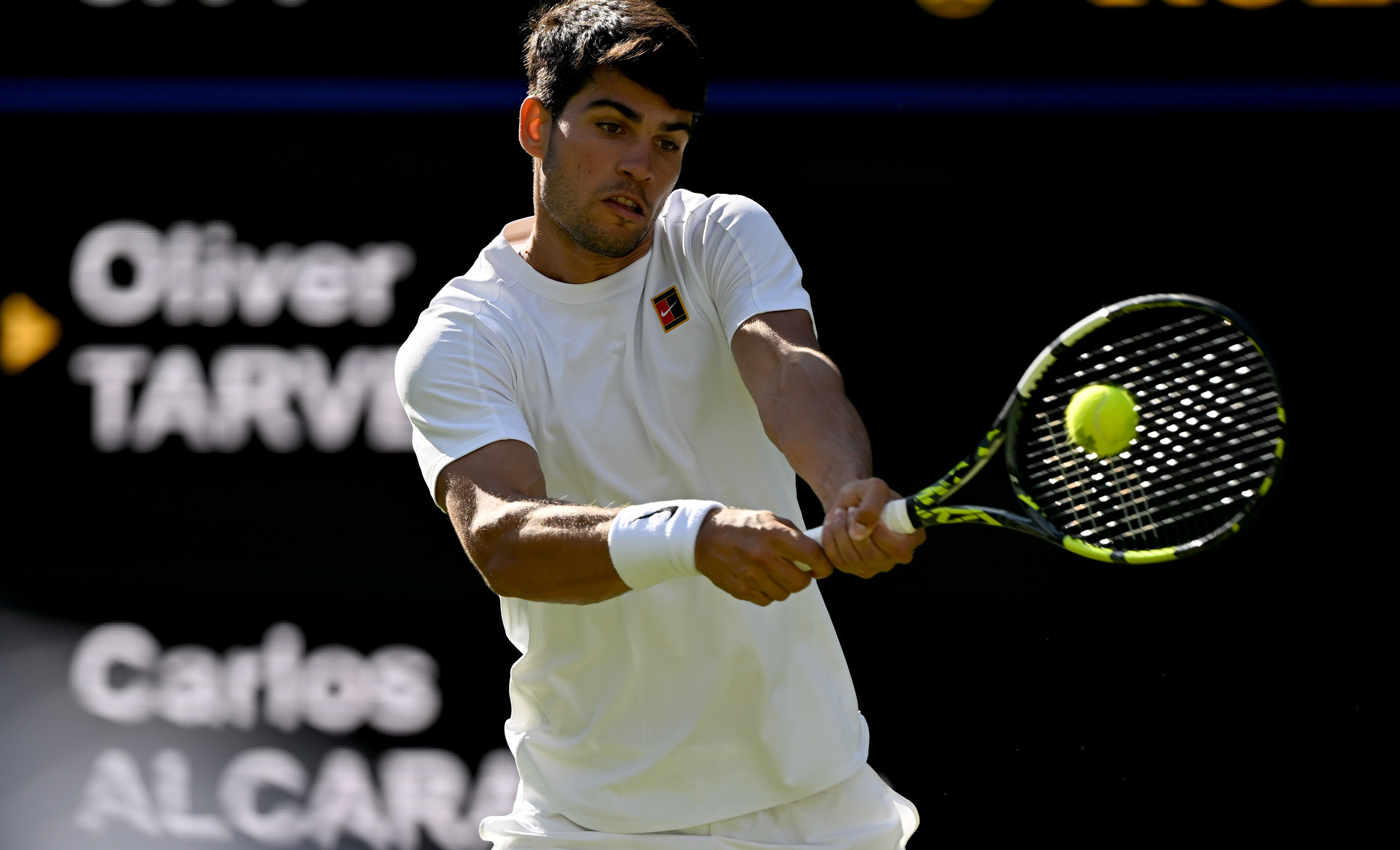 熊猫体育官方-澳网横扫温网，阿尔卡拉斯点燃赛场