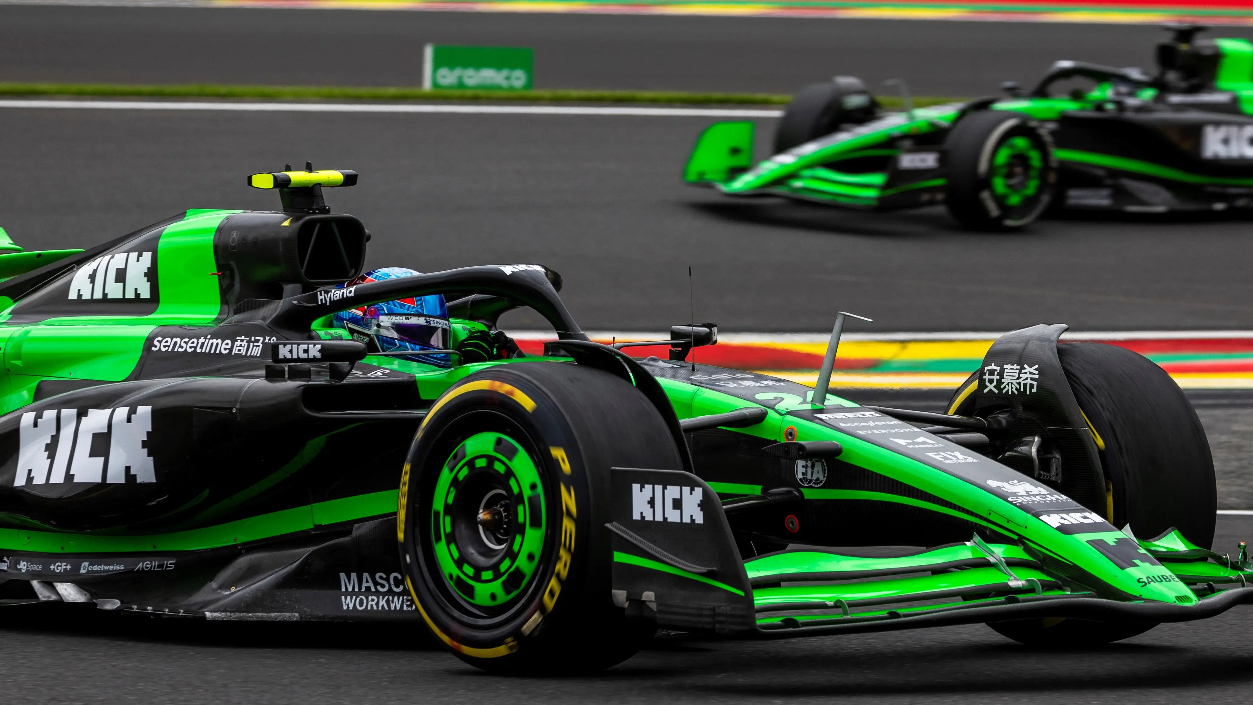 体育赛事直播-关于索伯车队碾压梅赛德斯,周冠宇关键制胜的信息