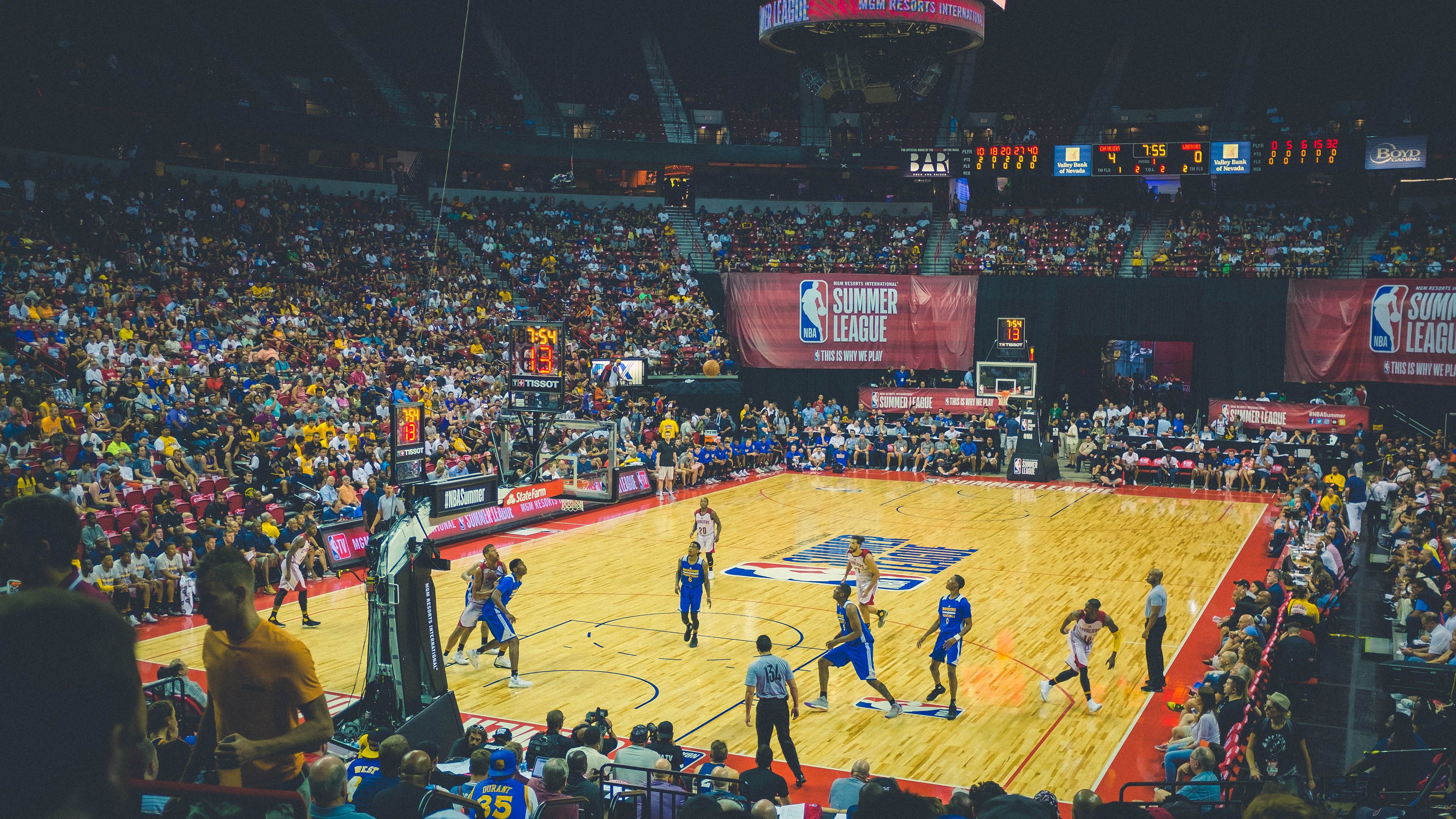 熊猫体育平台-当李刚仁爆发遇见牙买加压制亚特兰大，体育世界的独特共鸣