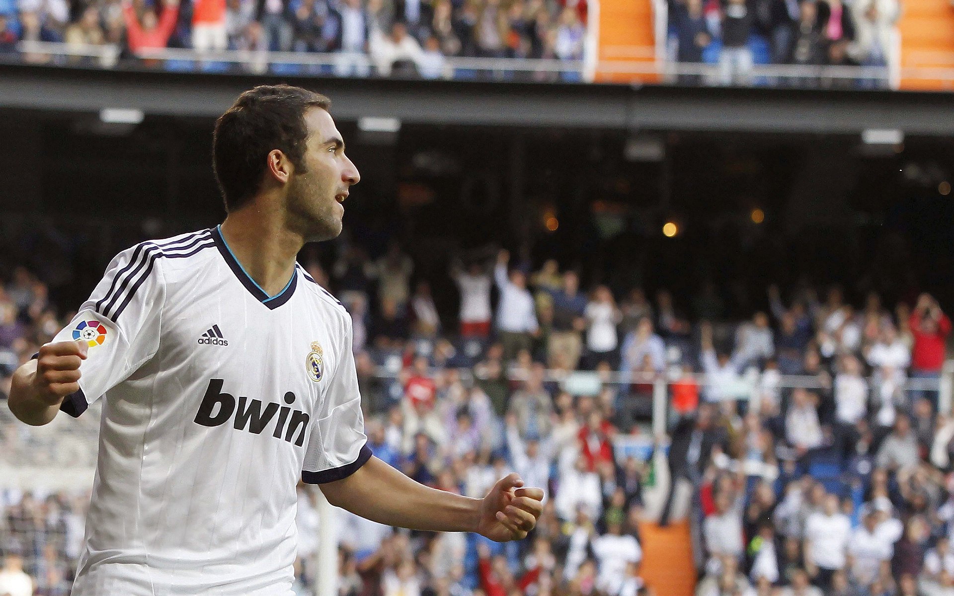 德布劳内统治全场，助力韩国力克多特蒙德